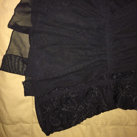 NWOT Gorgeous black Bebe mesh and lace top, S - Picture 3 of 6